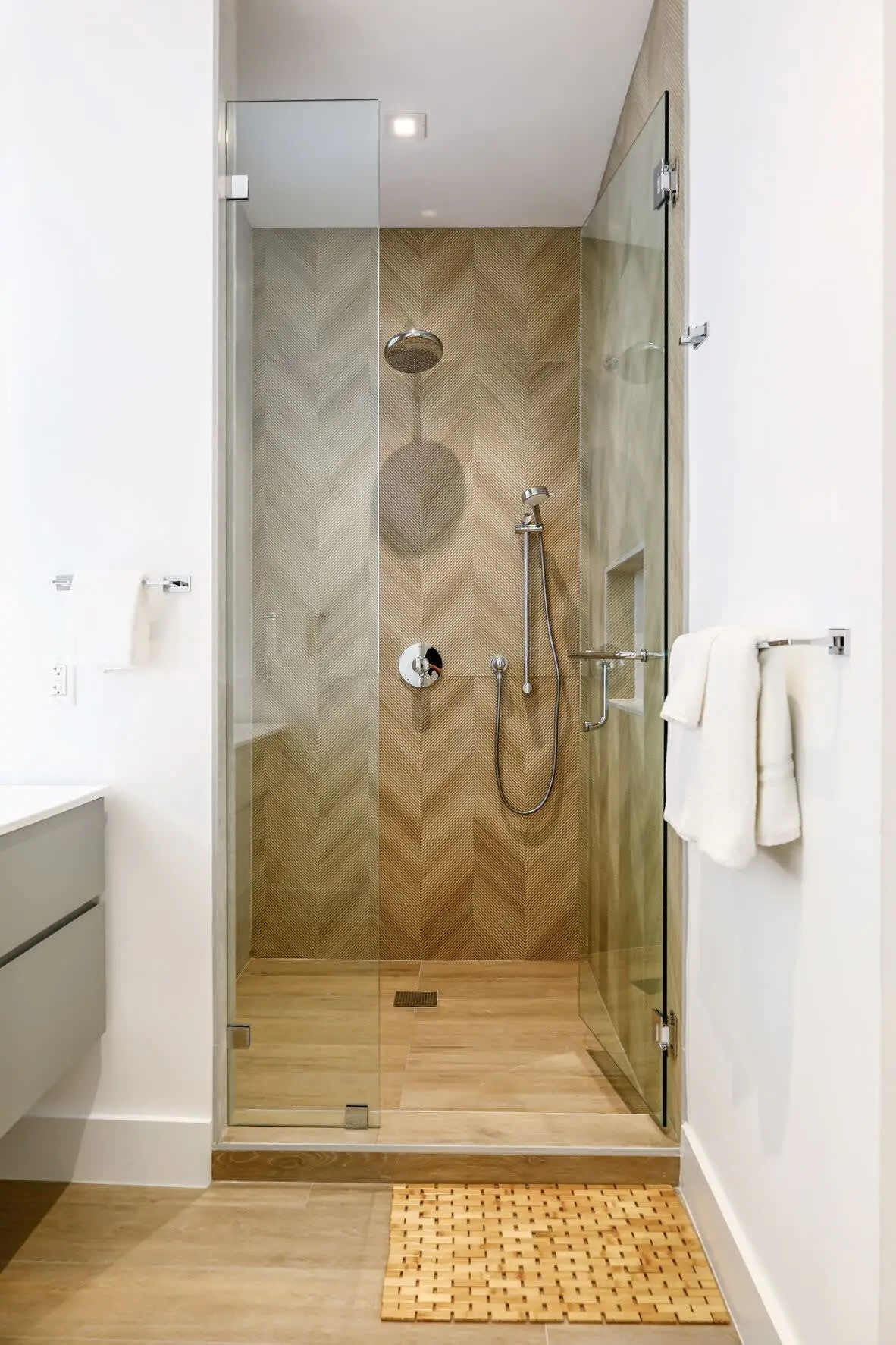Modernista 2,  Townhome with Pool by Coconut Grove