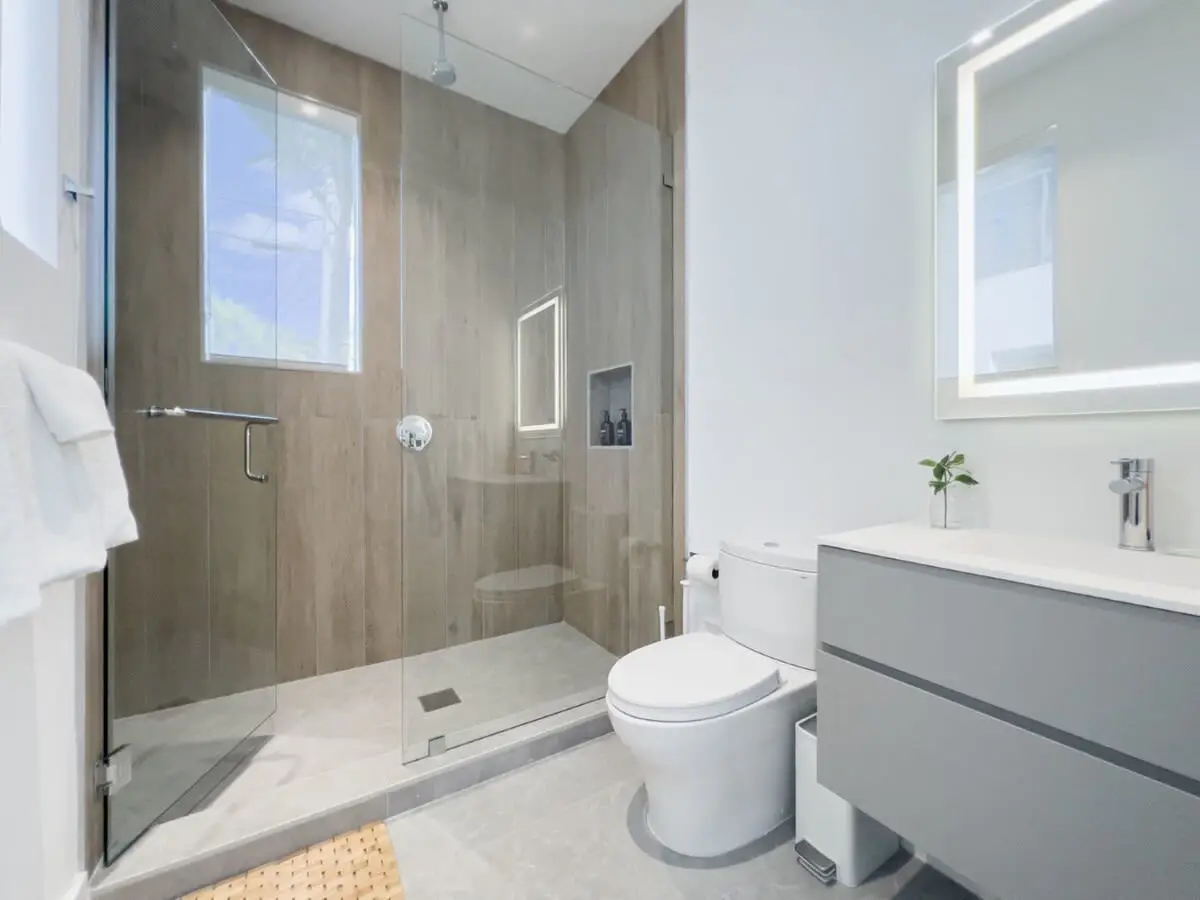 Modernista 2,  Townhome with Pool by Coconut Grove