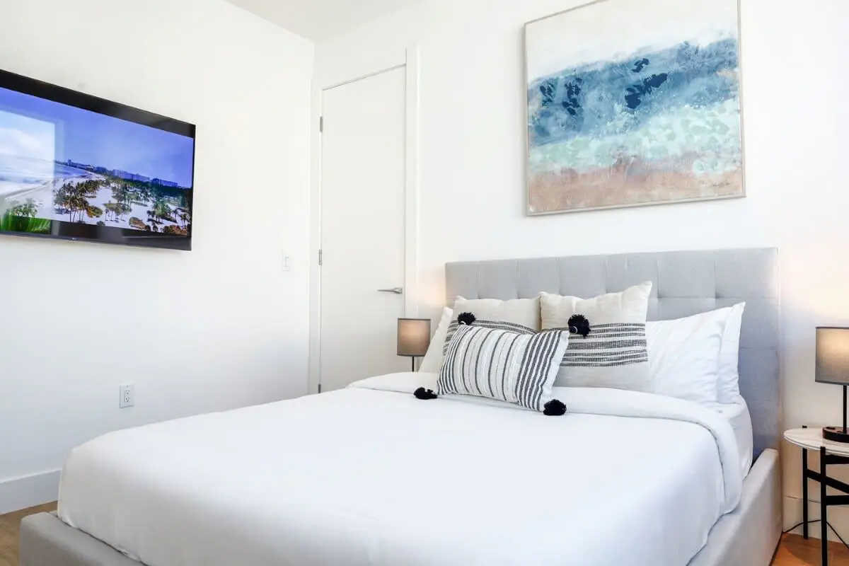 Modernista 2,  Townhome with Pool by Coconut Grove