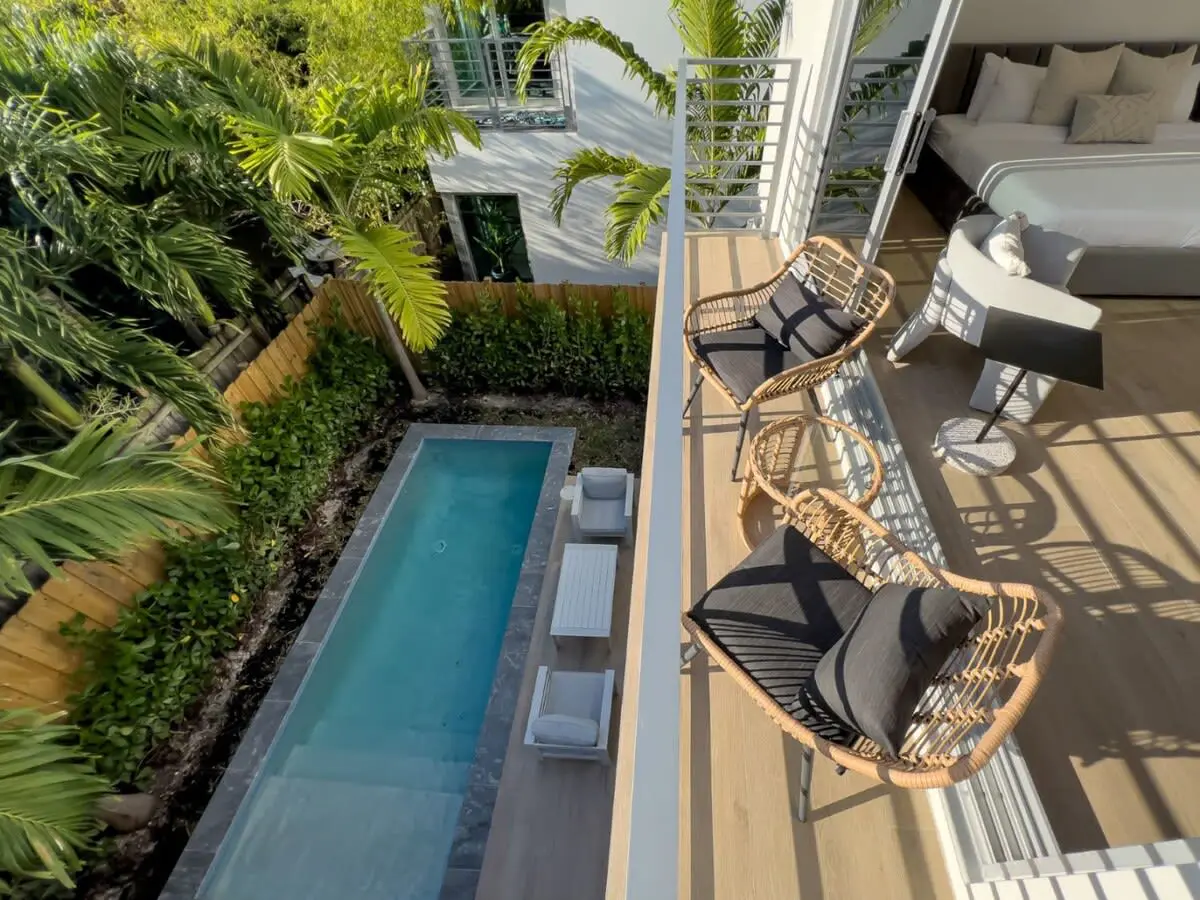 Modernista 2,  Townhome with Pool by Coconut Grove