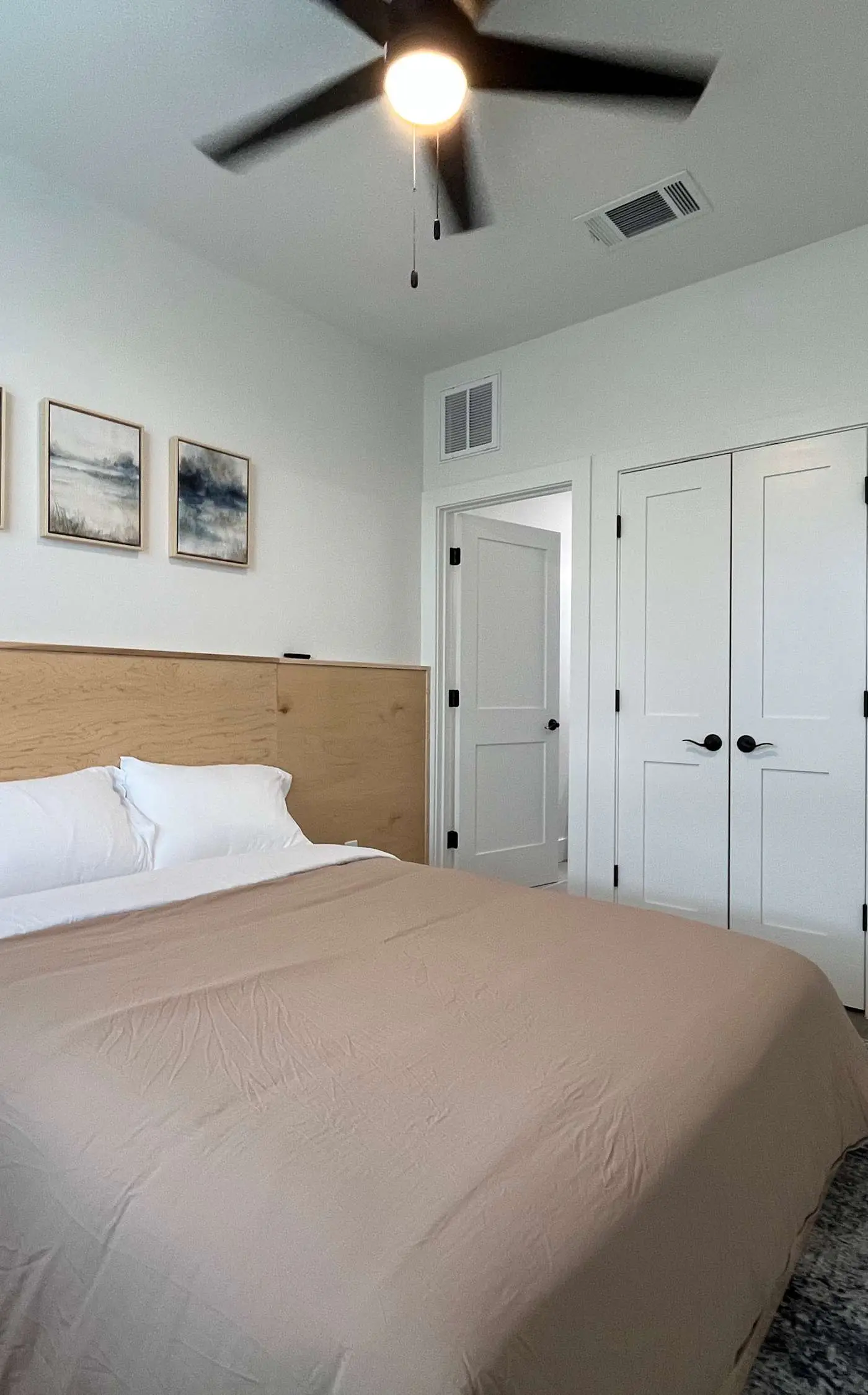 Bishop Arts 6BR townhouse, sleeps 12, close to DT