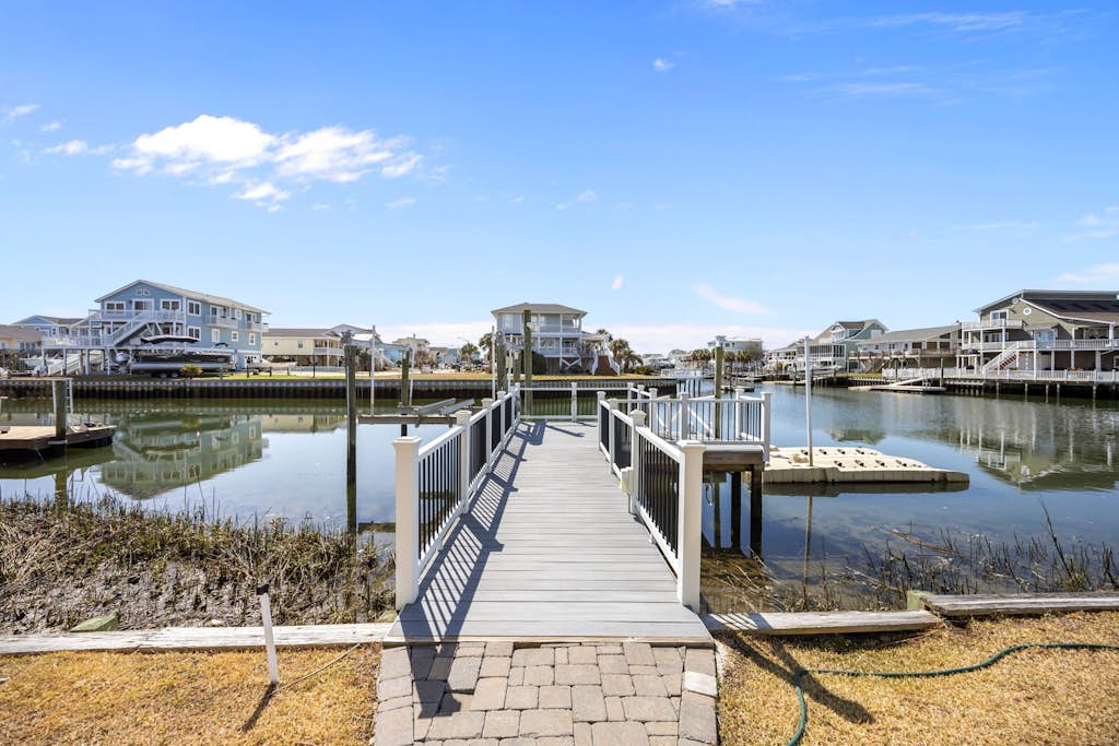 On the High Point - Gorgeous Waterfront home with shared pool and dock