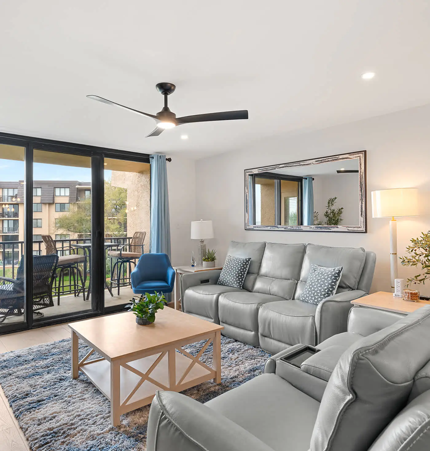 Stunning Oceanfront Villa - 3rd Floor Views and Renovated 2026