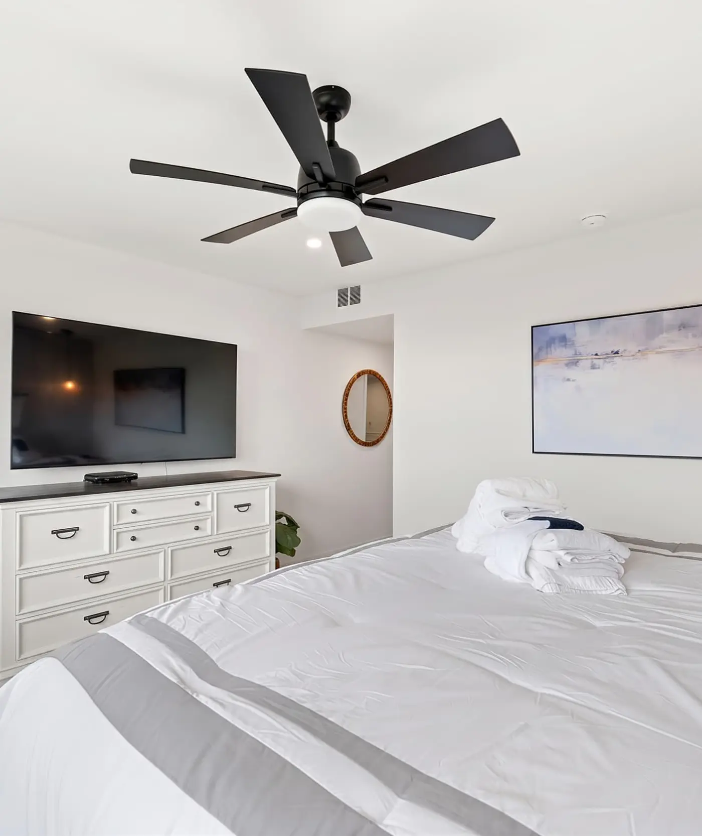 Stunning Oceanfront Villa - 3rd Floor Views and Renovated 2026