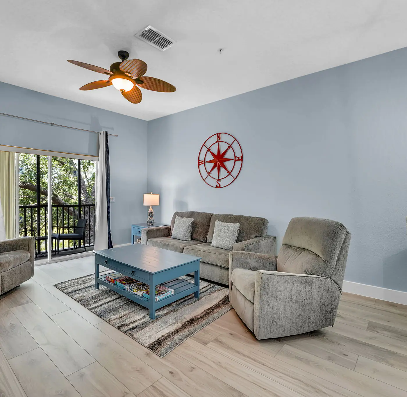 Exclusive hot tub condo, 10 min to Disney