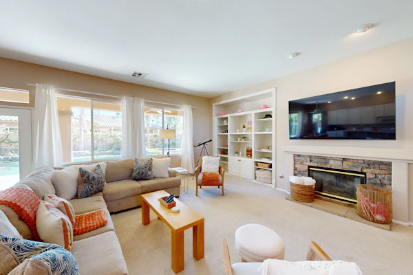 Palm Desert retreat with private pool, fireplace, & W/D & Pet Friendly