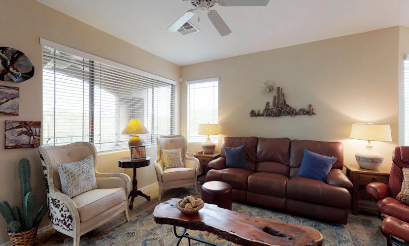 Mountain-view getaway with on-site pool, gym, hot tub & grill - dog-friendly