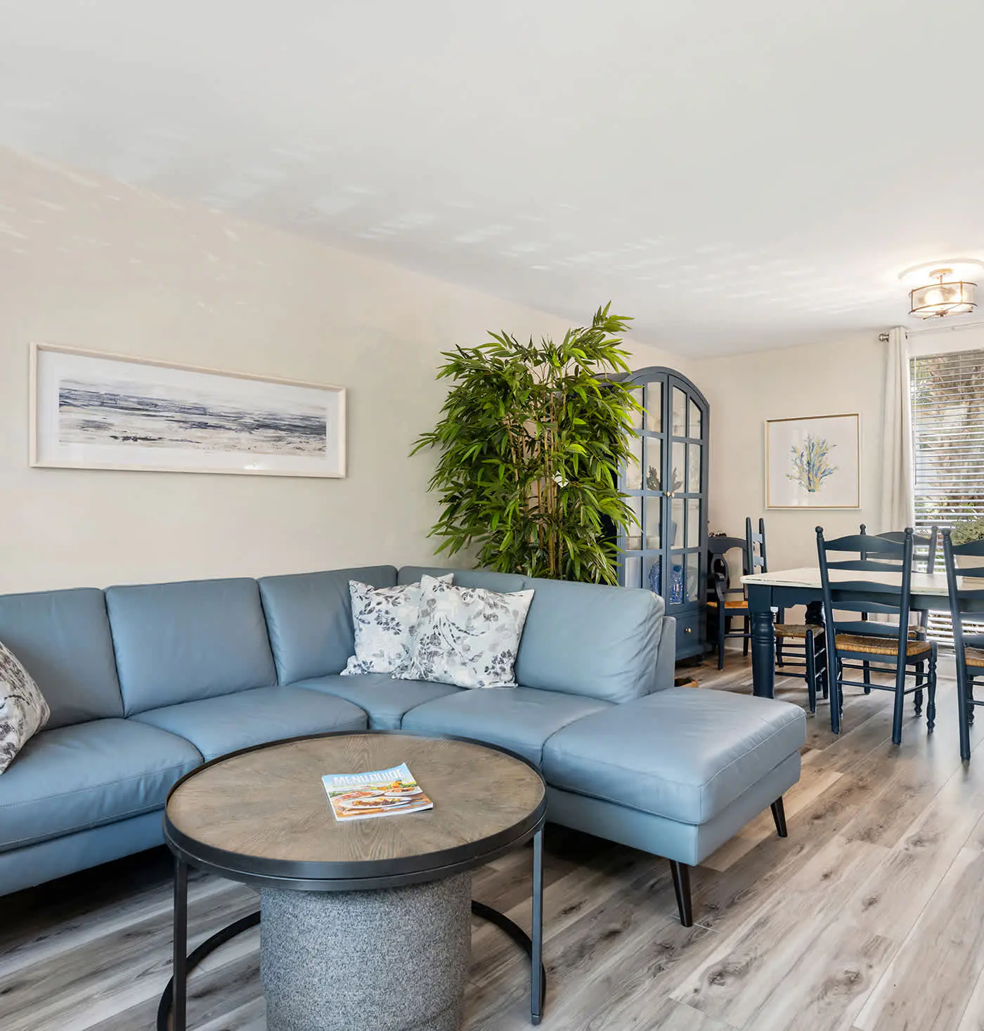 Coastal Beach Seascape Villa Closest to Beach with Pools