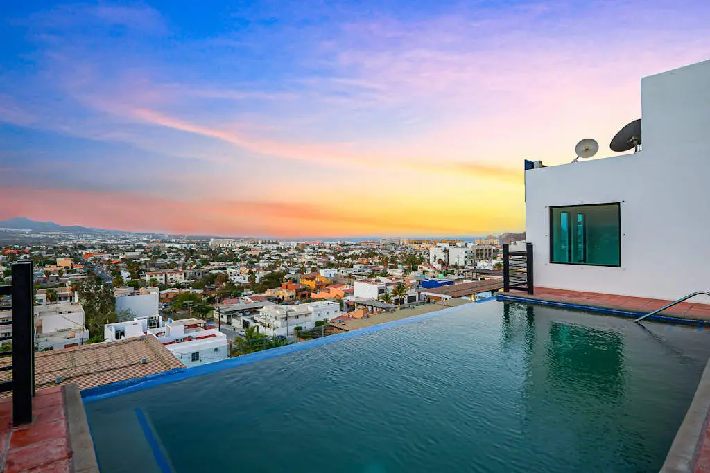 Morgan Residences 603 @ Boutique Hotel with pool, gym & spa