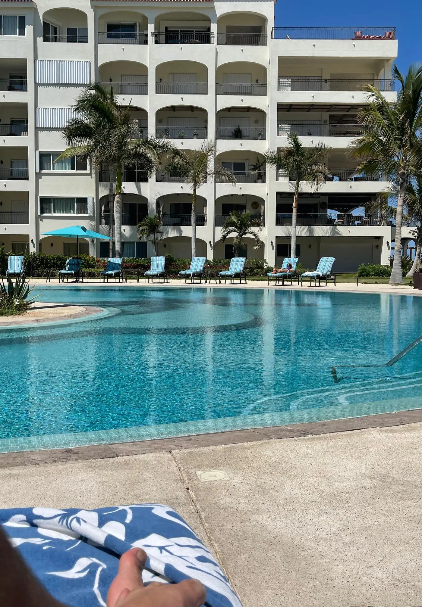 Tortuga Bay TBB 2502
