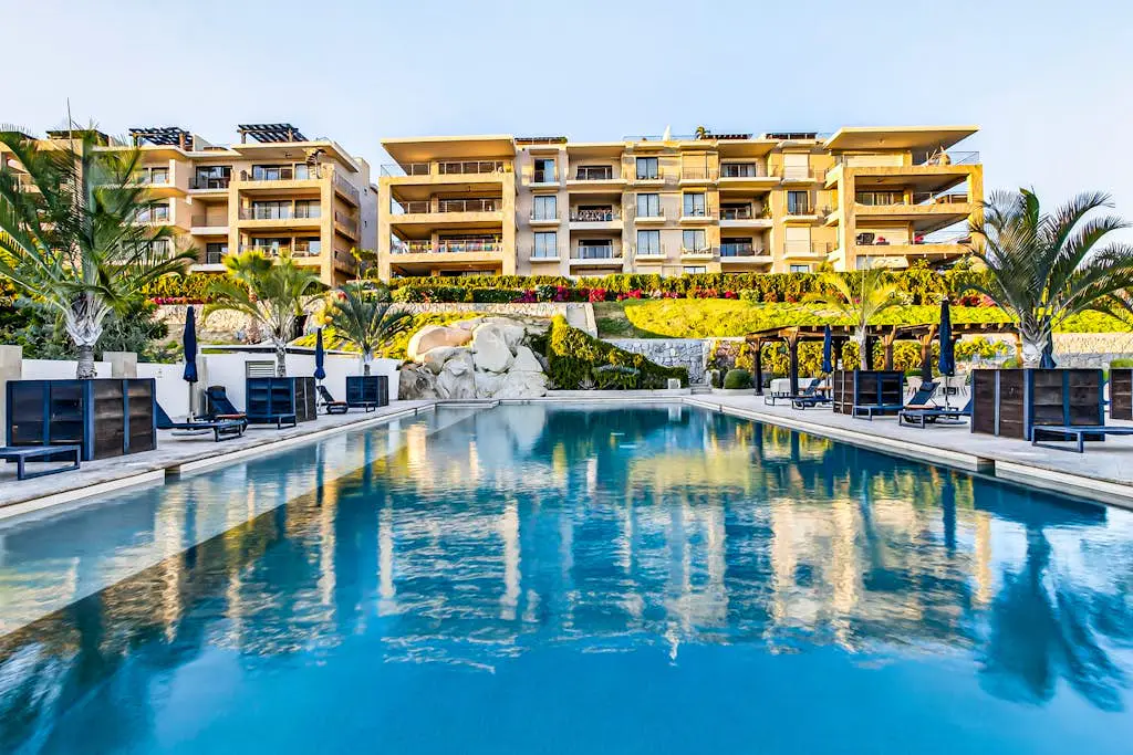 Modern apartment with. ocean view, pool, patio, tennis, & gym