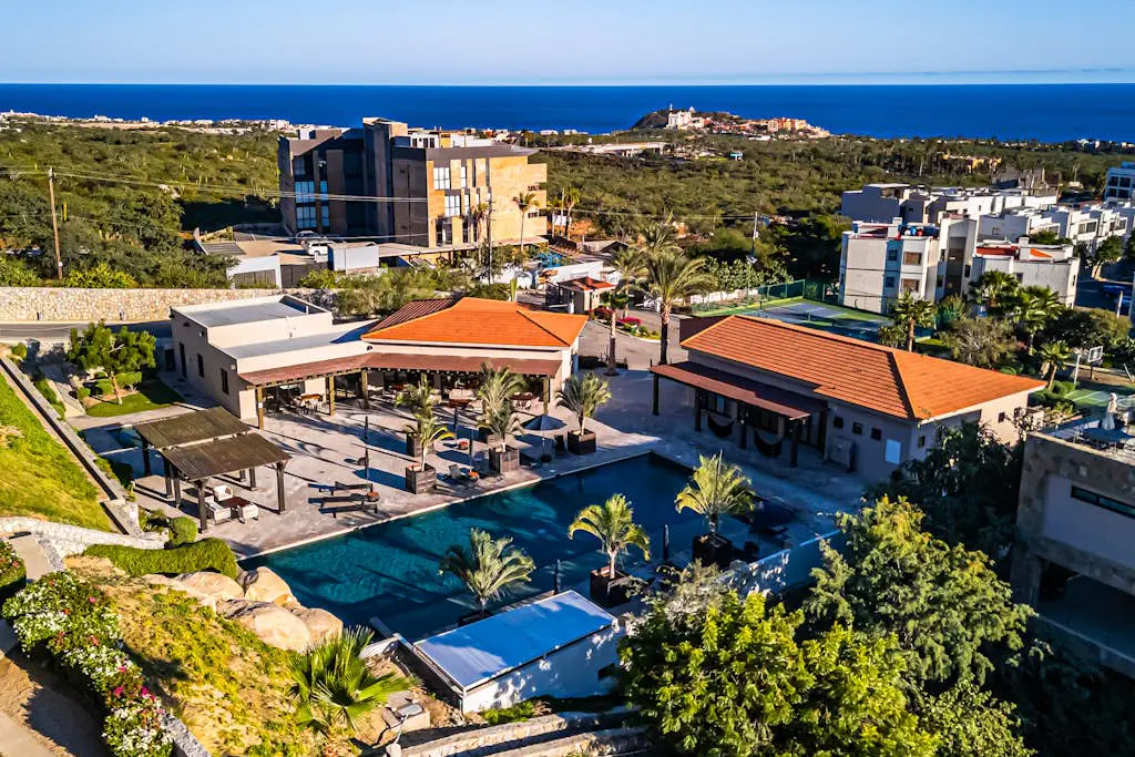 Modern apartment with. ocean view, pool, patio, tennis, & gym