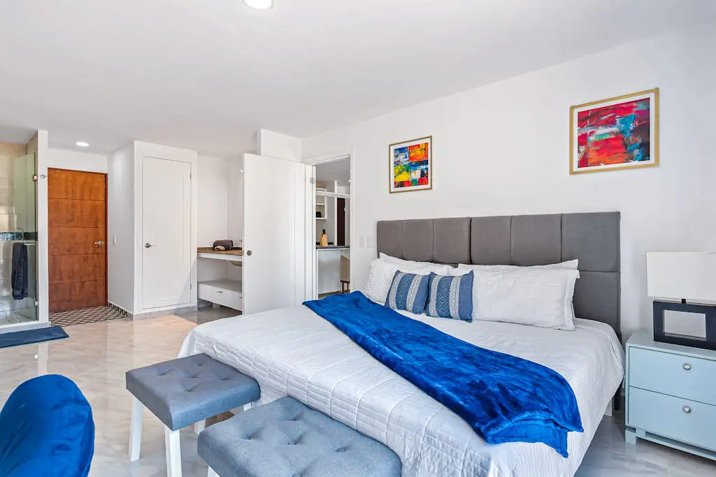 Morgan Residences 508 @ Boutique Hotel with pool, gym & spa