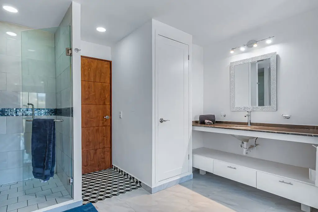 Morgan Residences 508 @ Boutique Hotel with pool, gym & spa