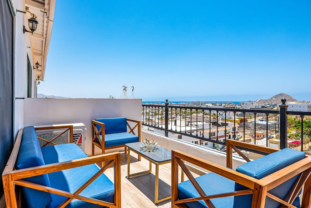 Morgan Residences 607A @ Boutique Hotel with pool, gym, spa