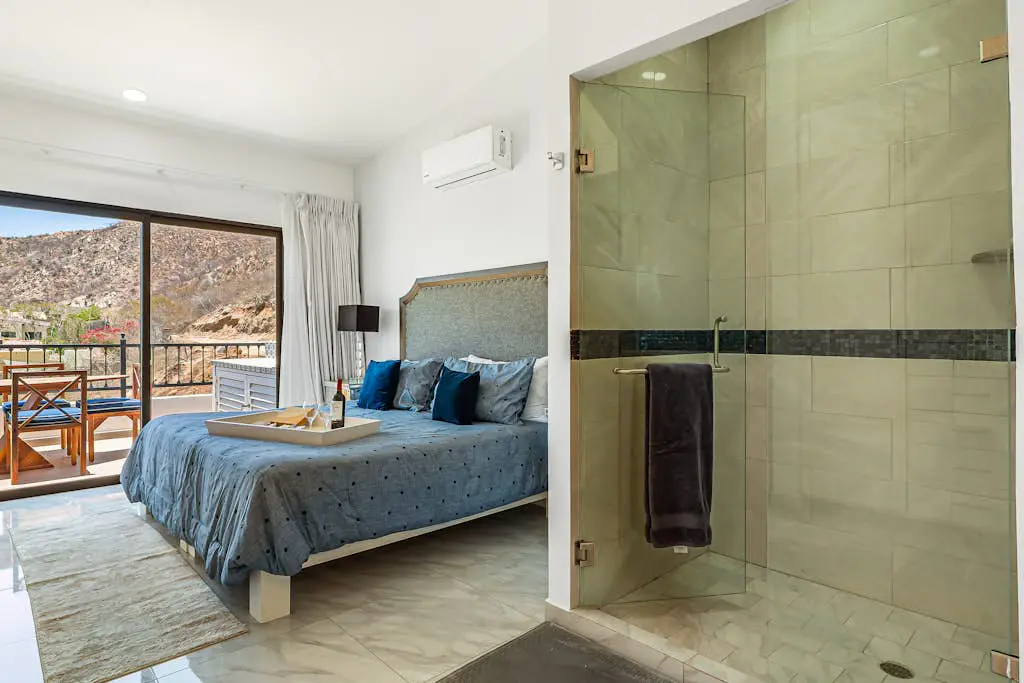 Morgan Residences 607A @ Boutique Hotel with pool, gym, spa