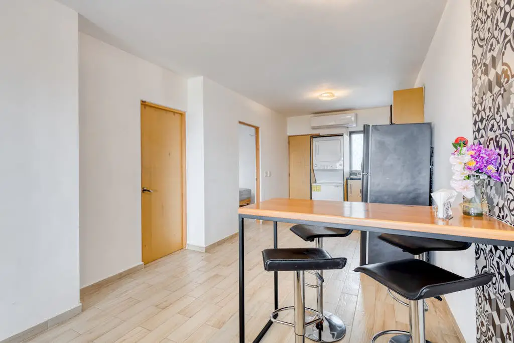 Ocean view condo with scenic balcony, well-equipped kitchen, internet, & W/D