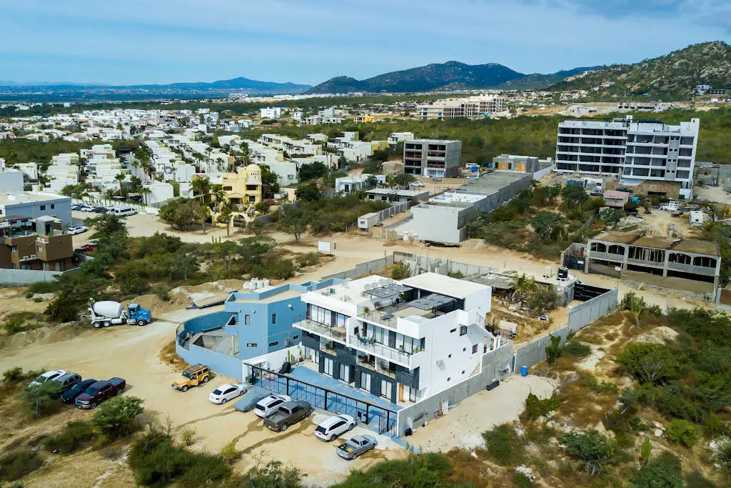 Ocean view condo with scenic balcony, well-equipped kitchen, internet, & W/D