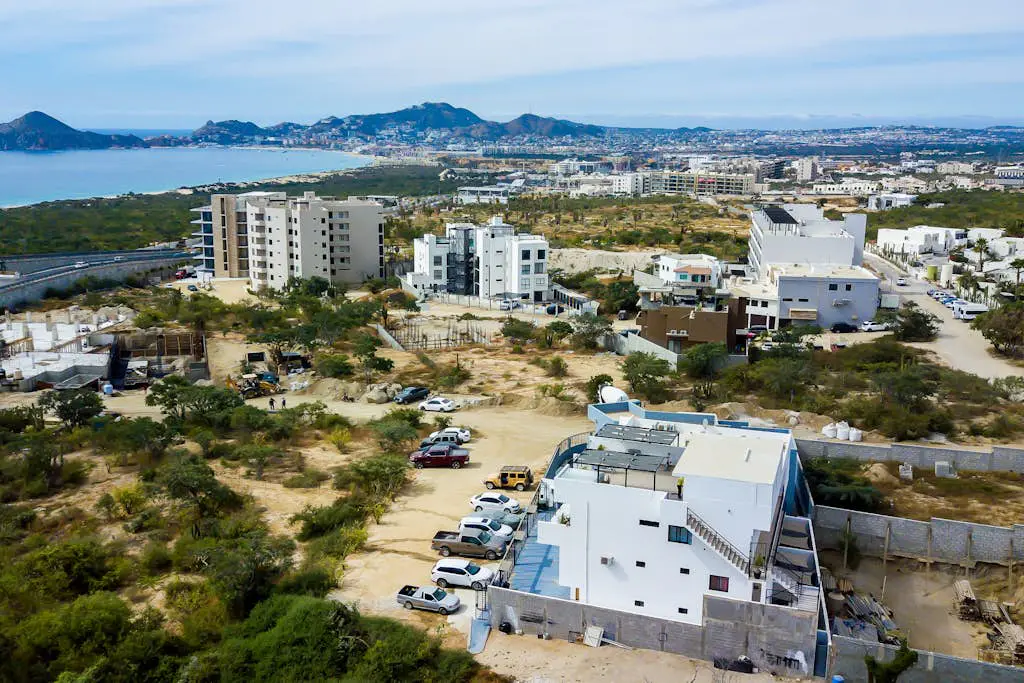 Ocean view condo with scenic balcony, well-equipped kitchen, internet, & W/D