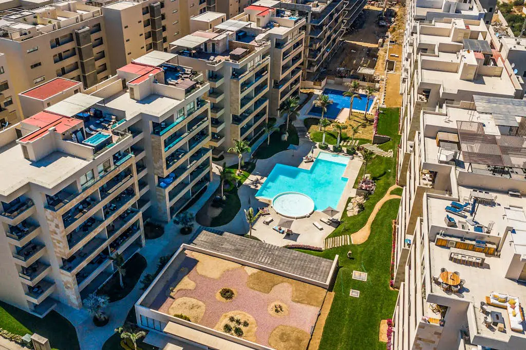 Spectacular Vista Vela Condos - near major attractions, AC & balcony grill
