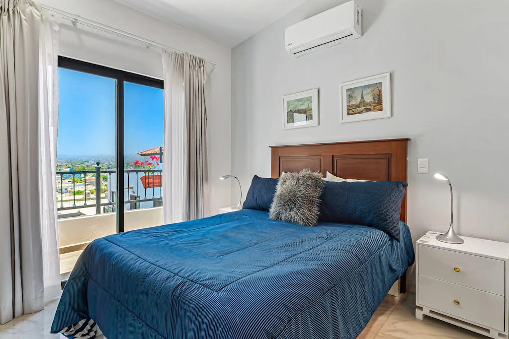 Morgan Residences 607B @ Boutique Hotel with pool, gym, spa