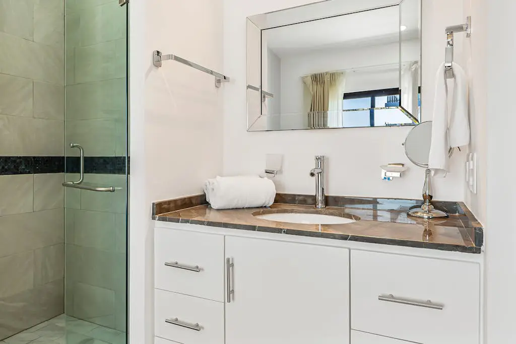 Morgan Residences 607B @ Boutique Hotel with pool, gym, spa