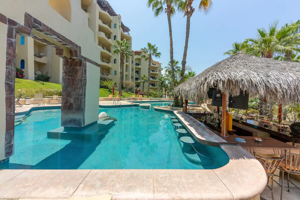 Stylish coastal retreat with breathtaking views, resort pool & private balcony