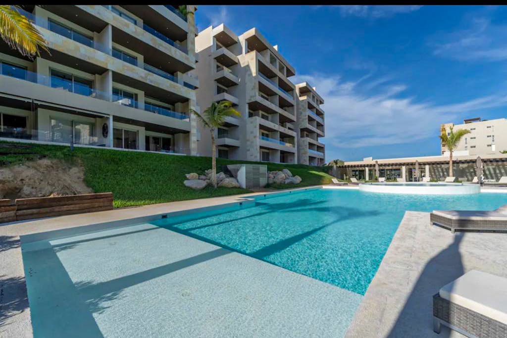Peaceful condo with resort pool, high-speed WiFi & relaxing outdoor space