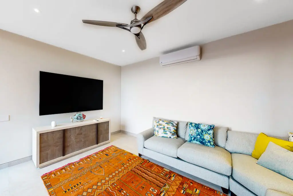Luxury house with private pool, ocean view, inviting balcony & elegant charm