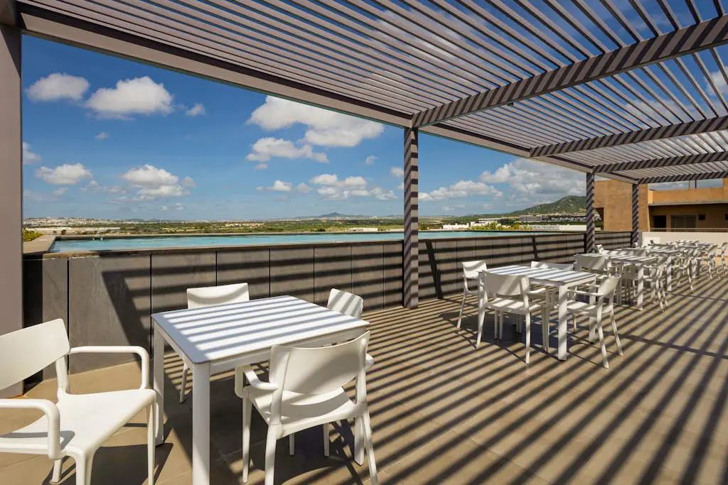 Family-Friendly oasis with pool and steps from Medano Beach