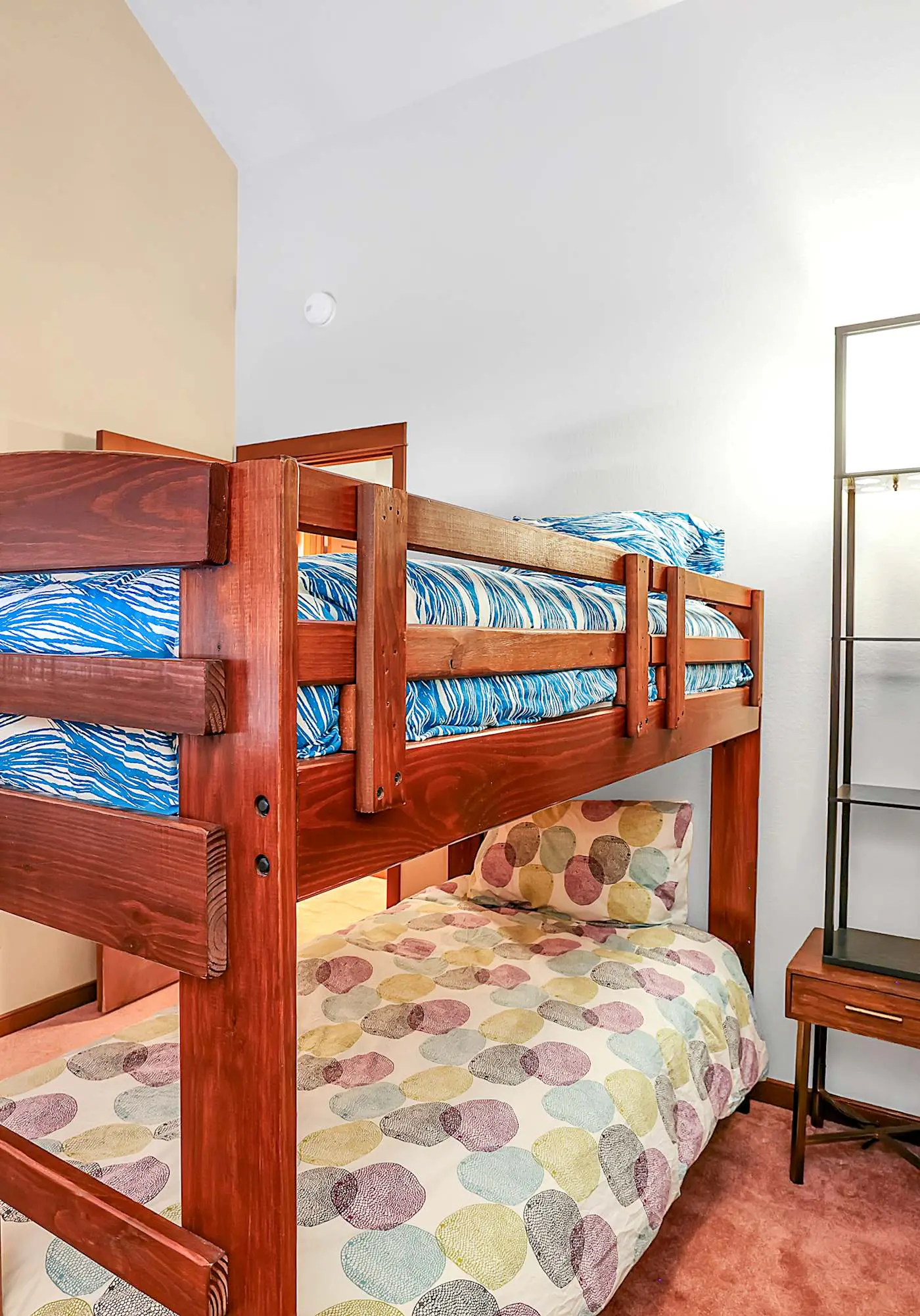 Sunny McCall Getaway Sleeps 8, Pool & Walk To Lake