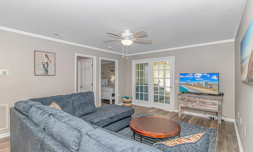 Stunning 2BR Ground Level Condo for 8! Savannah Shores 3