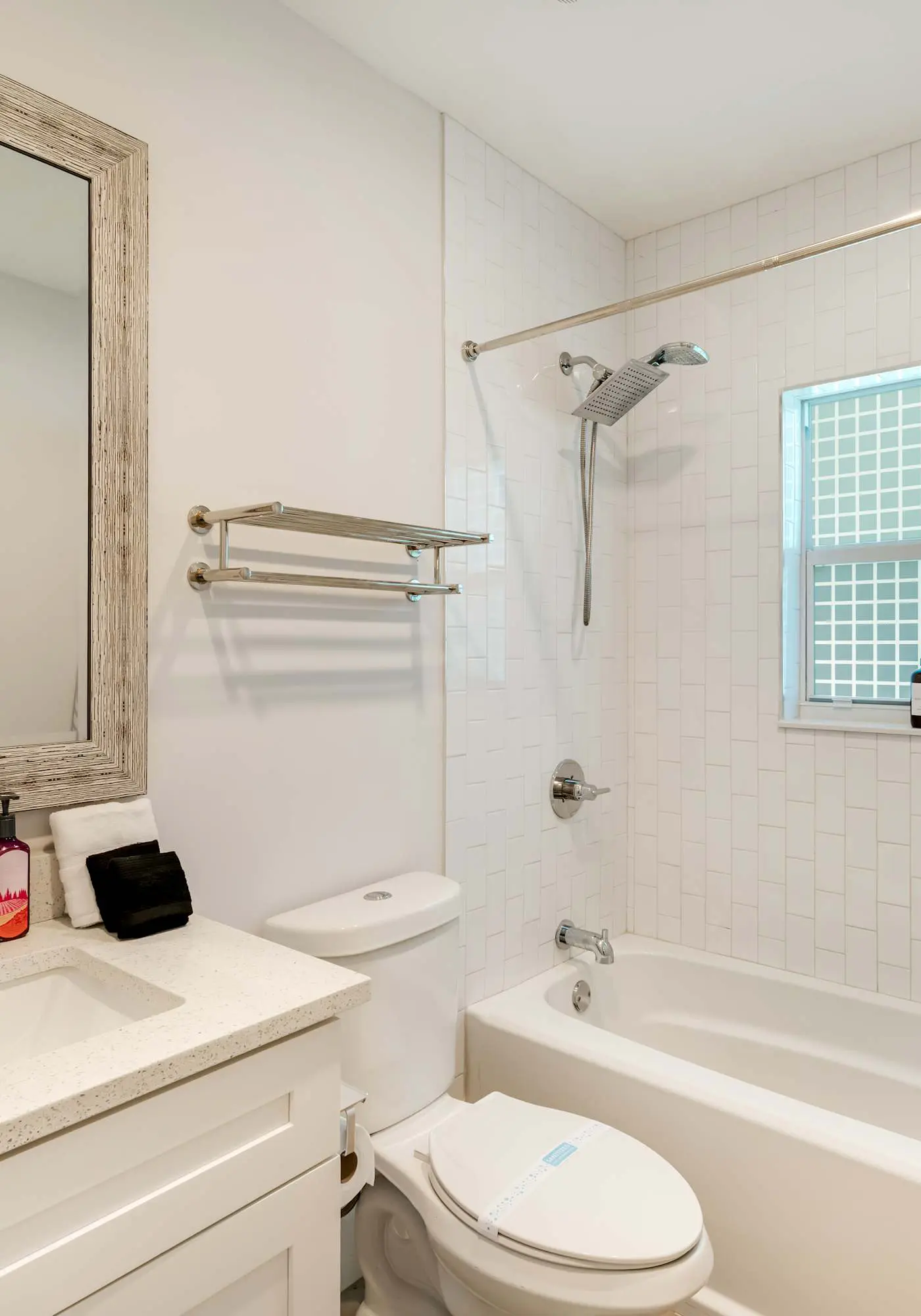 Hidden Palms- Family Oasis Near Beach & Las Olas