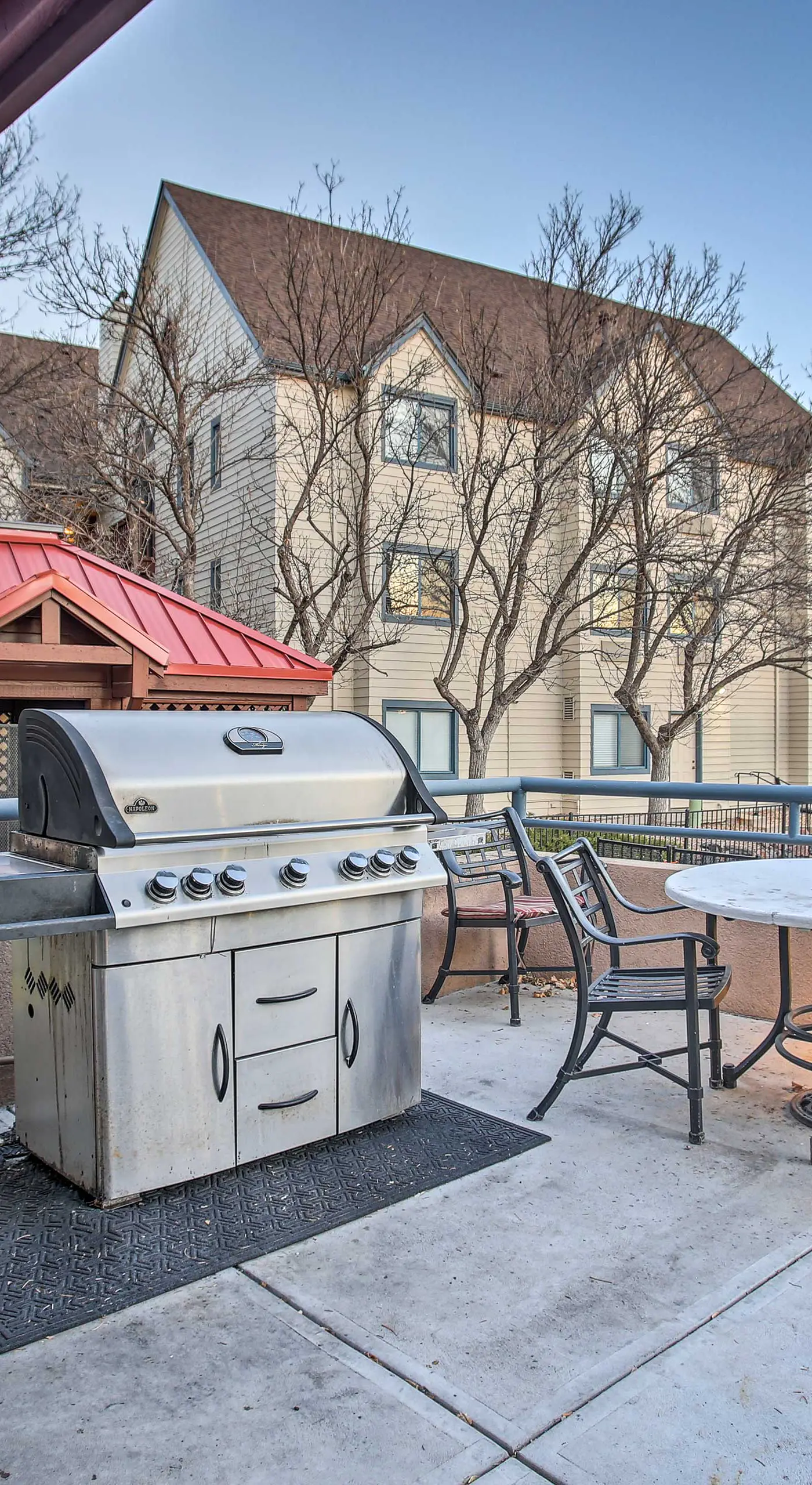 Greenwood Village Condo w/ Pool Access!