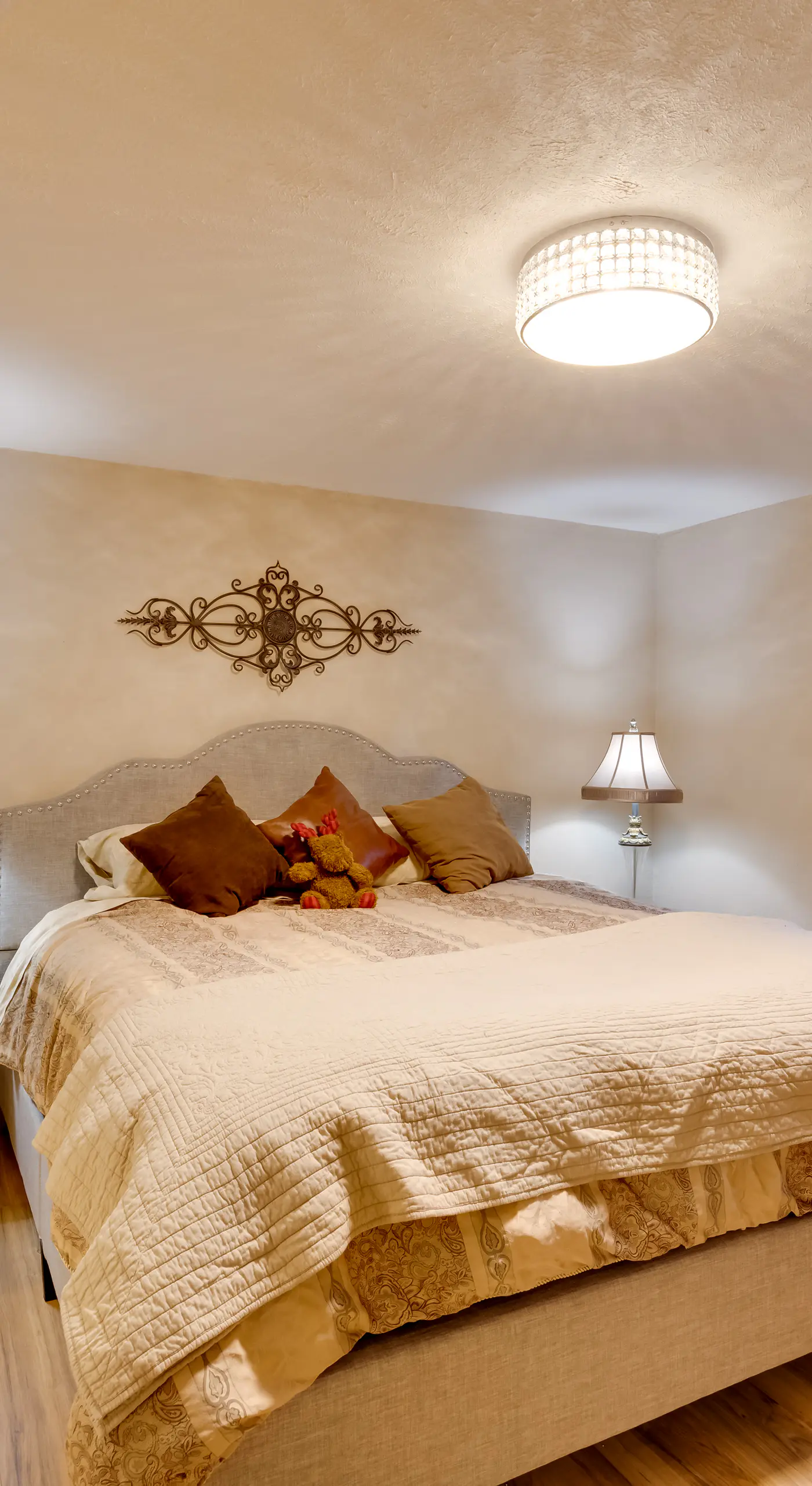 Secluded Elizabeth Apt on 3 Acres: Pets Welcome!