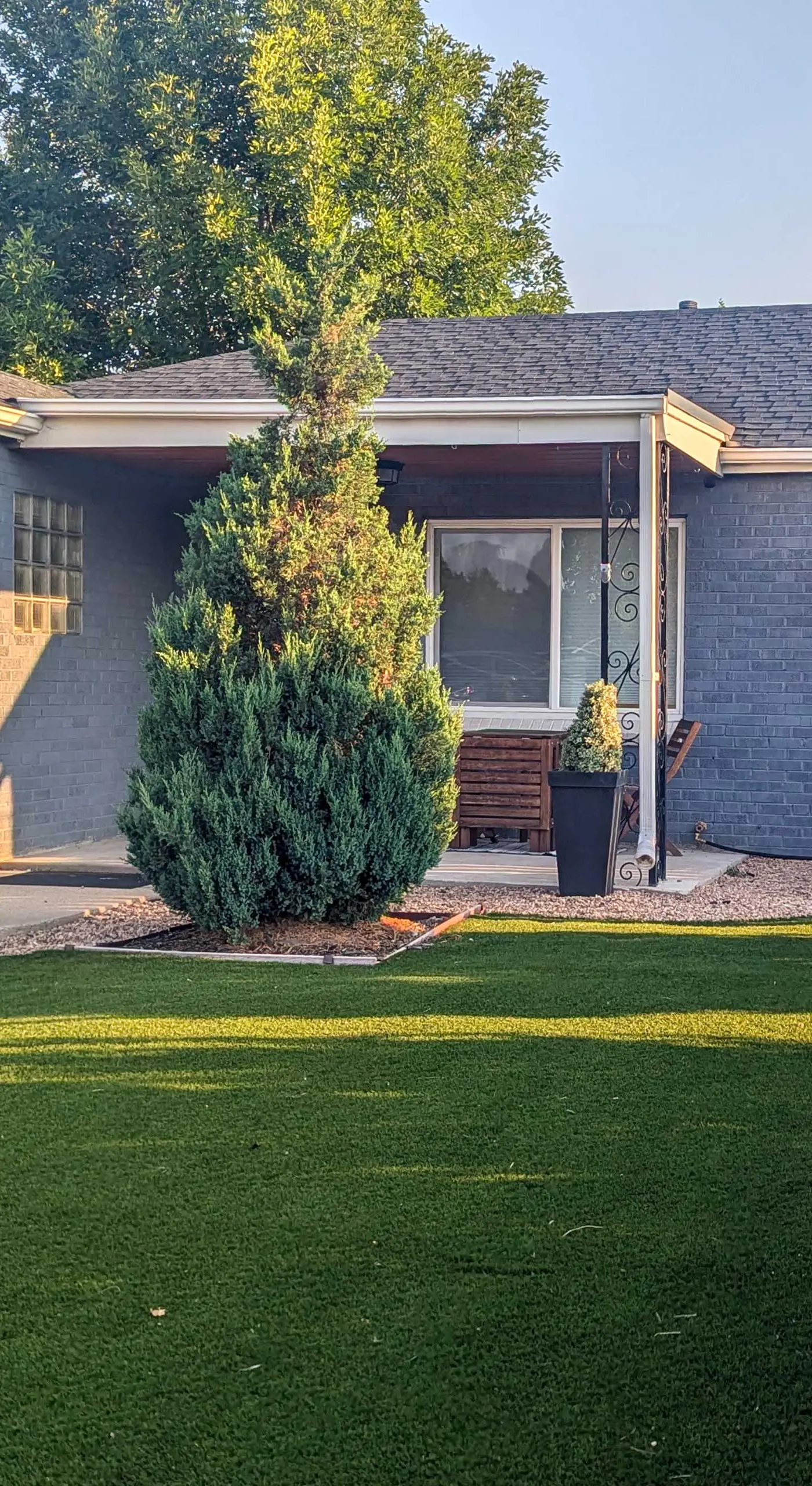2 Mi to Dtwn: Home w/ Hot Tub in Denver!