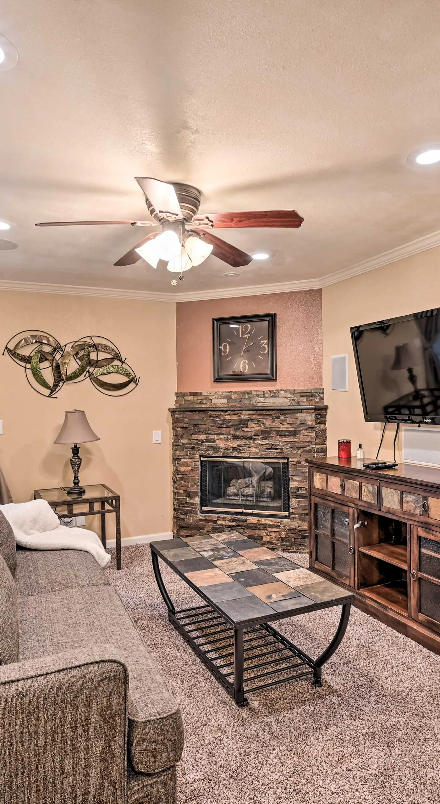Condo w/ Patio & Pool Access in Greenwood Village!