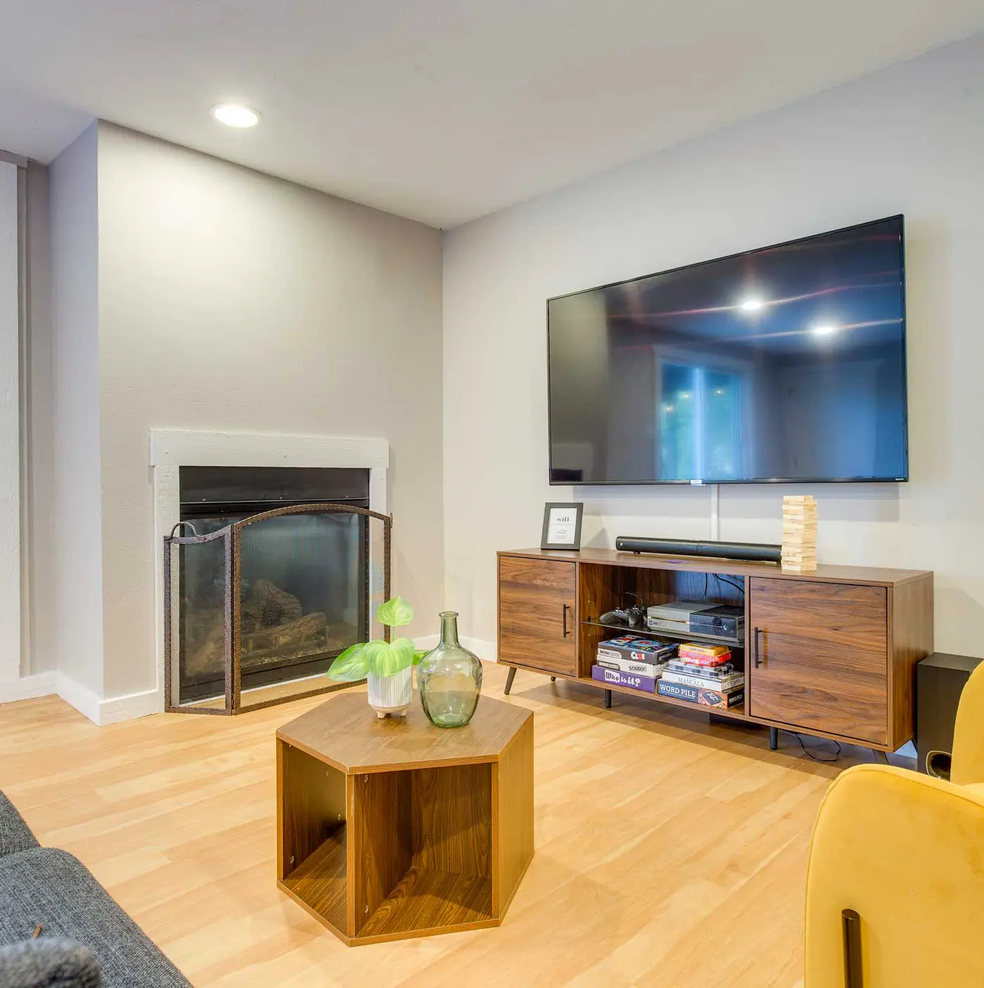 Scenic Conifer Getaway w/ Game Room & Hot Tub!