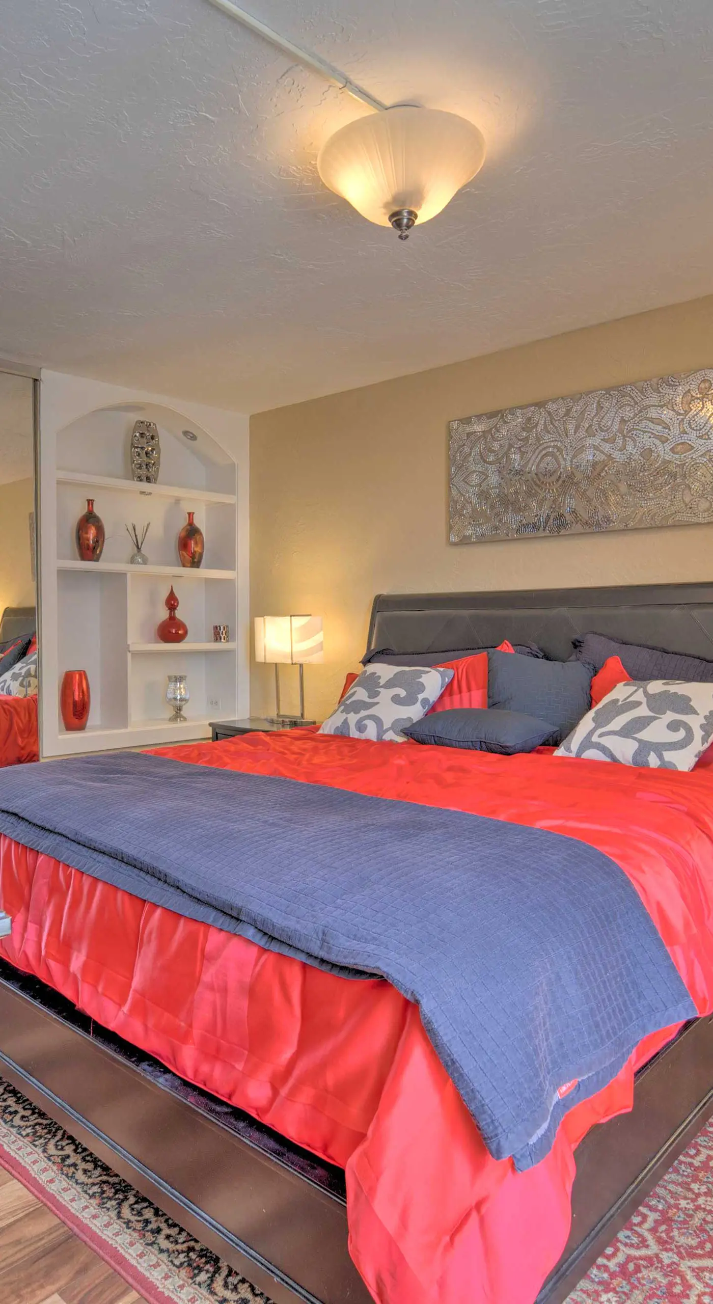 Dtwn Denver Condo: Rooftop Pool & City Views!