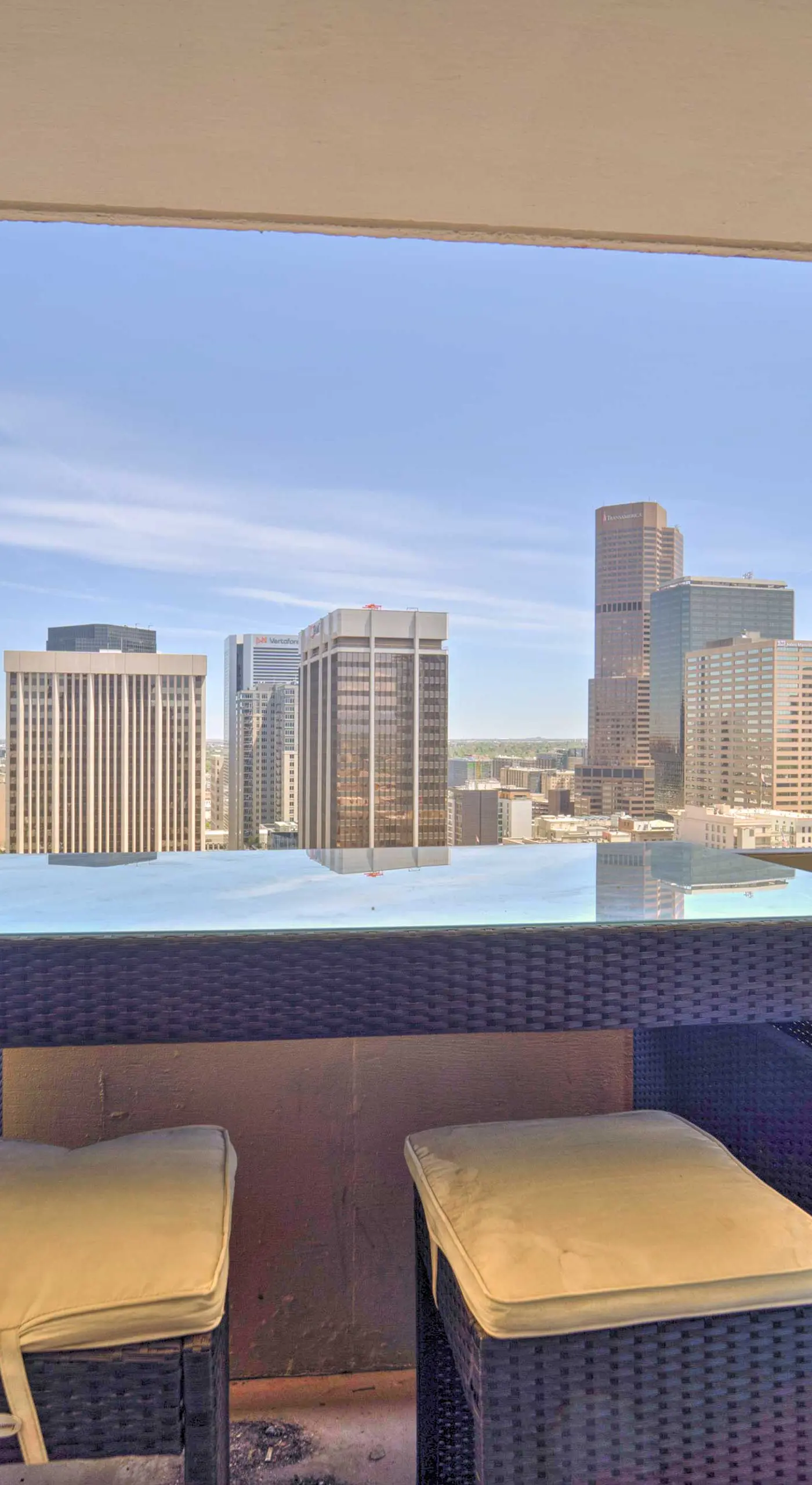 Dtwn Denver Condo: Rooftop Pool & City Views!
