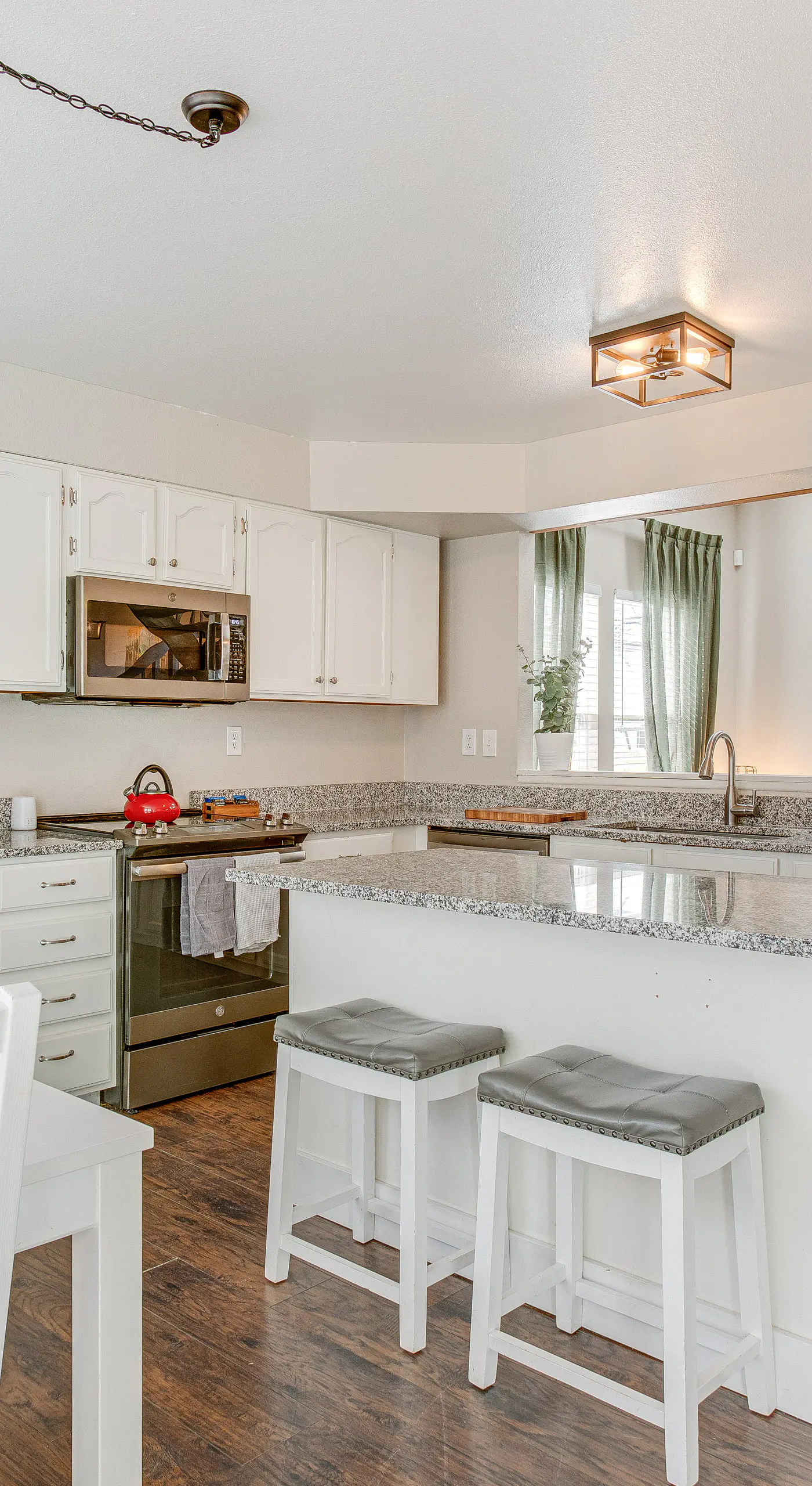6 Mi to Dtwn: Arvada Home w/ Hot Tub & Yard