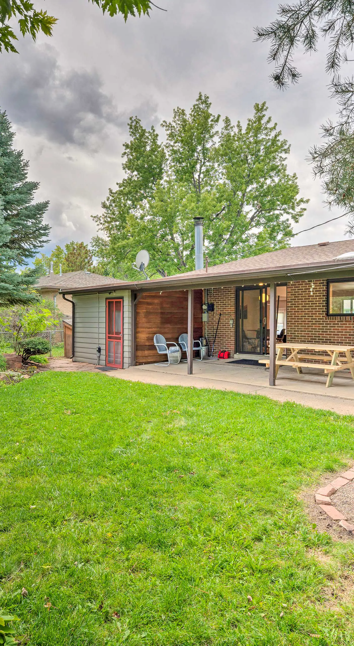 < 3 Mi to Pearl St: Home w/ Large Yard in Boulder