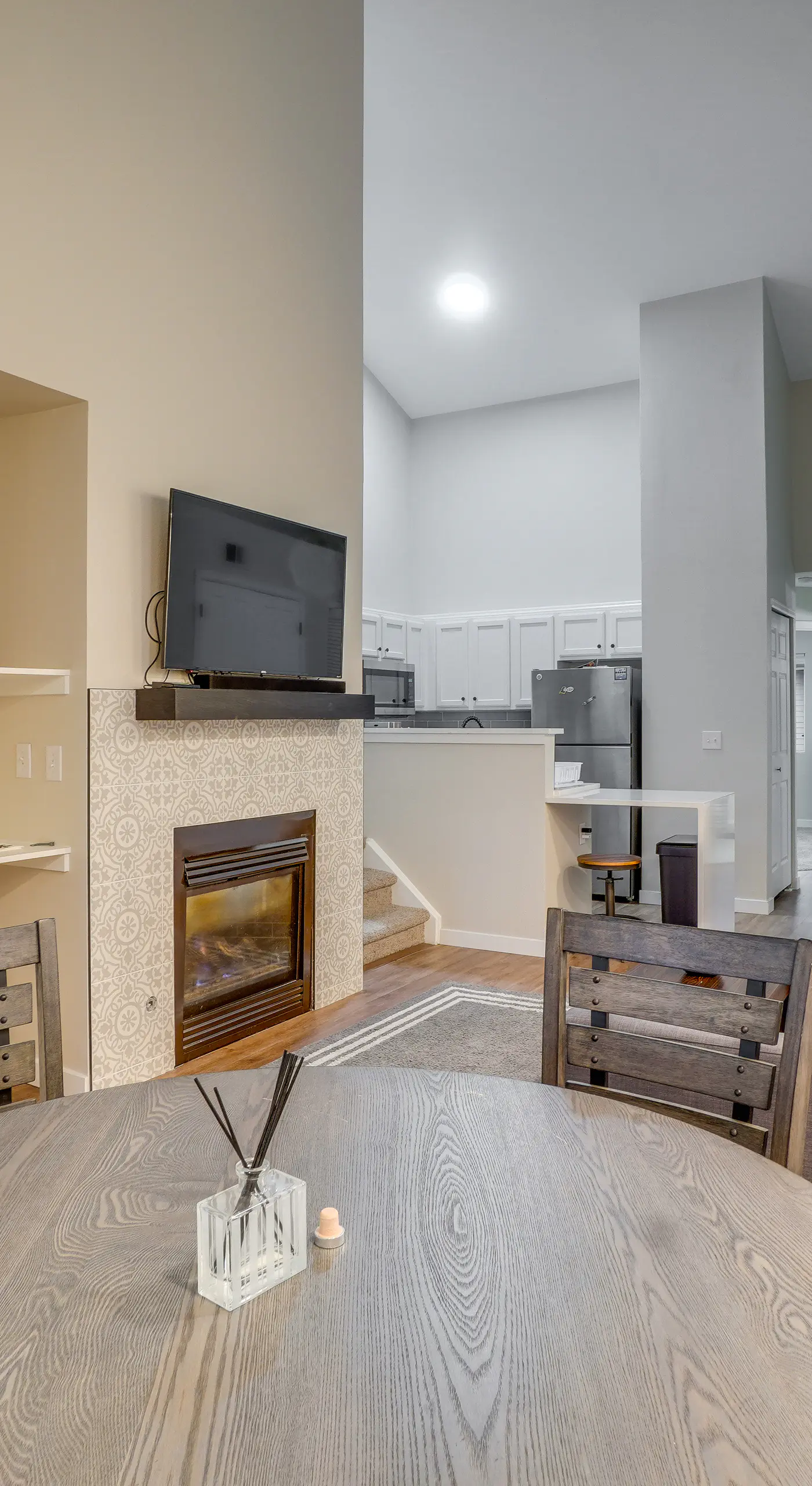 16 Mi to DIA: Townhome w/ Fireplace in Aurora