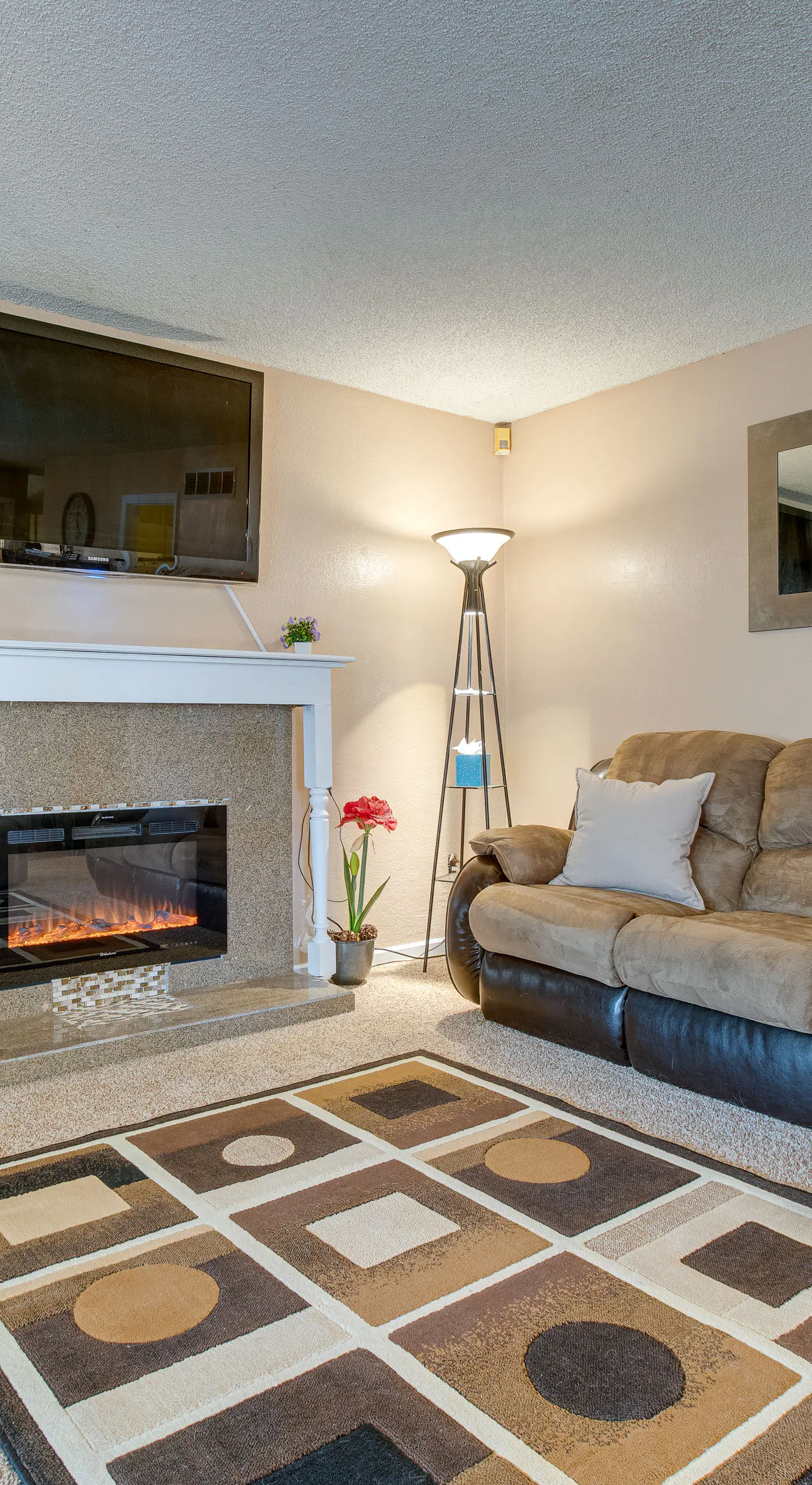 Spacious Aurora Retreat w/ Game Room + Hot Tub!
