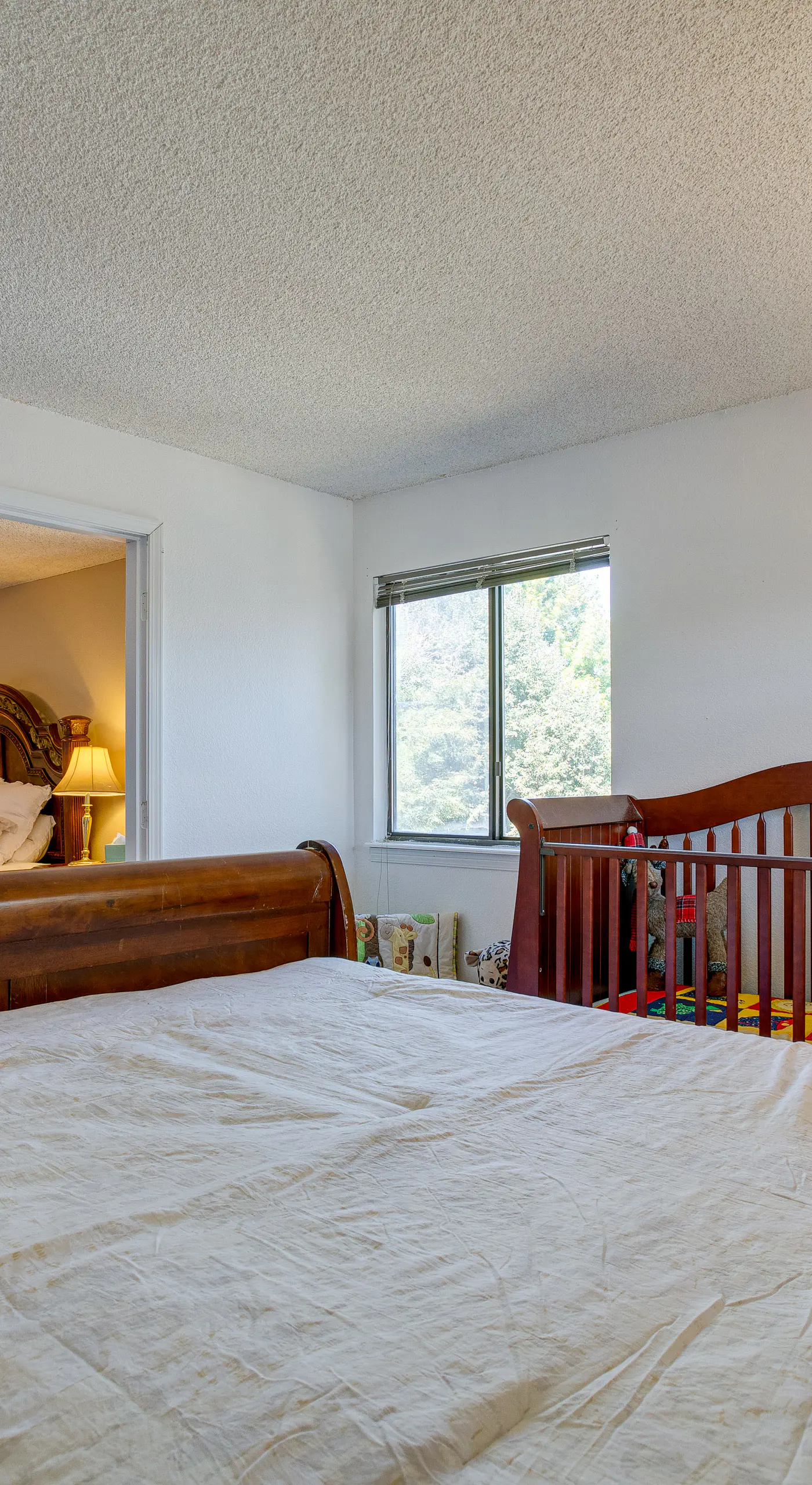 Spacious Aurora Retreat w/ Game Room + Hot Tub!