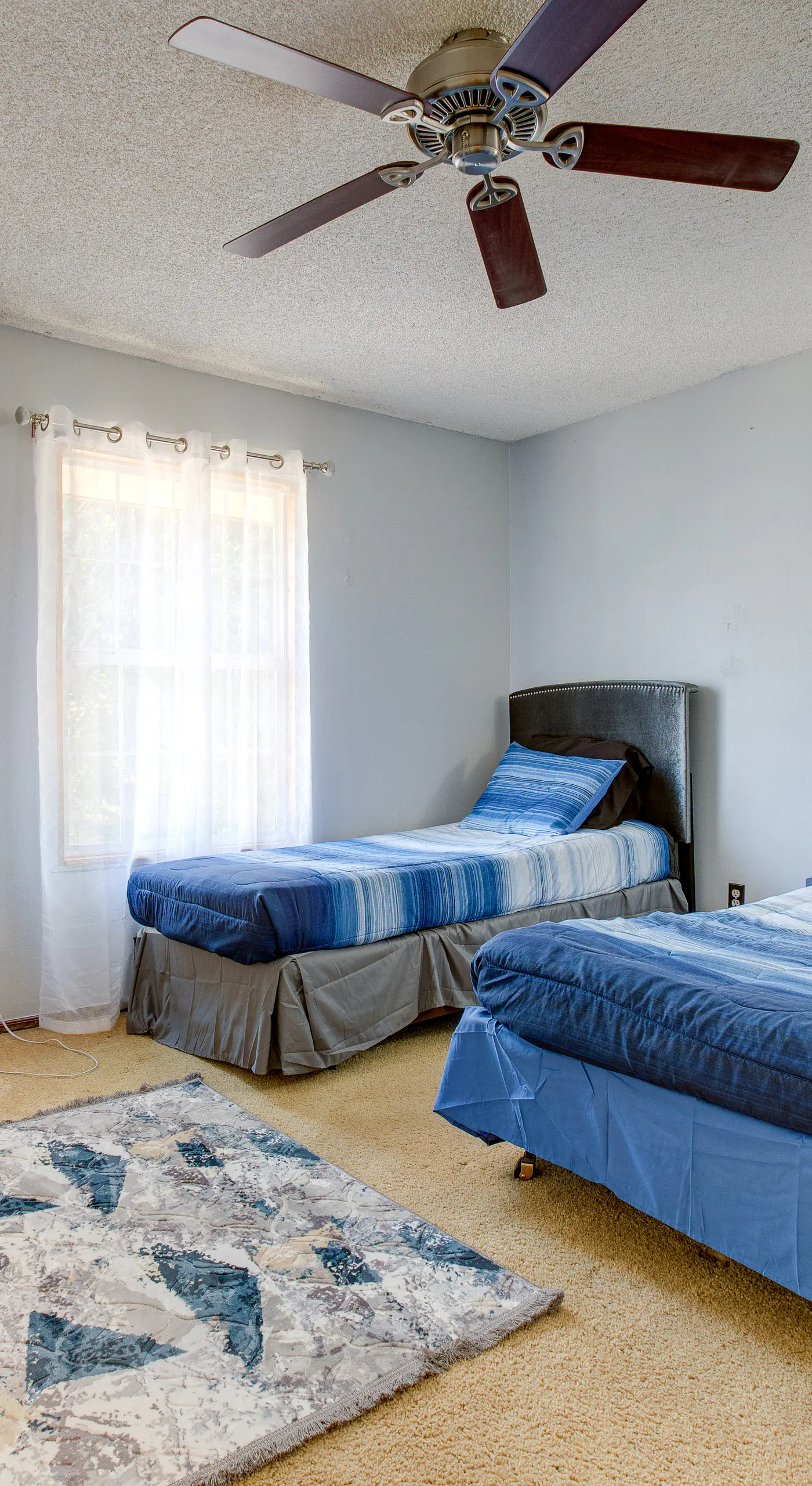 Spacious Aurora Retreat w/ Game Room + Hot Tub!