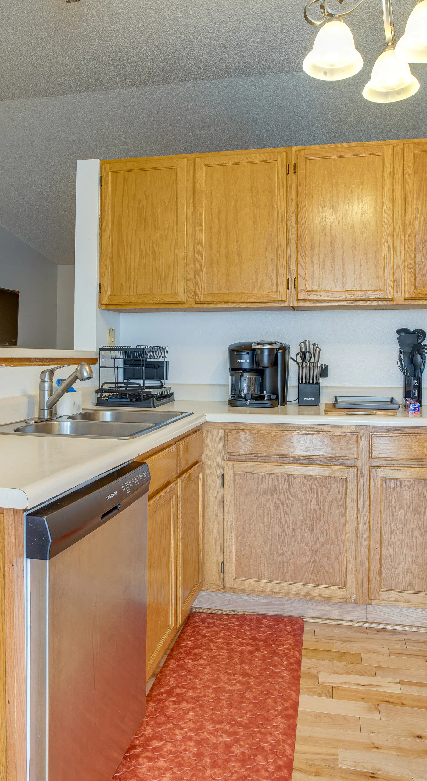 Patio, Grill, Yard: Pet-Friendly Denver Home!