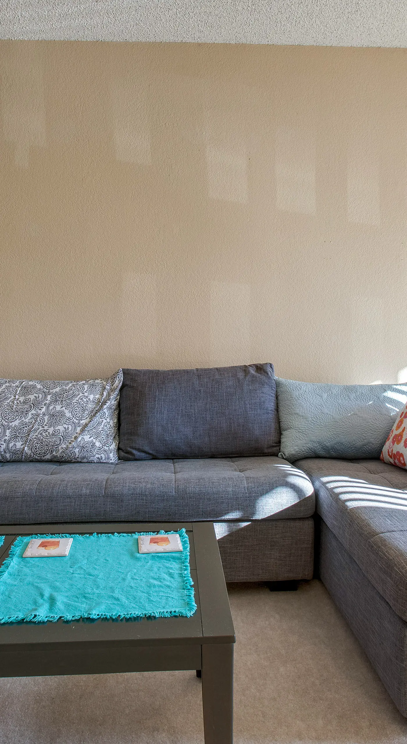 1 Mi to Light Rail: Englewood Condo w/ Pool Access