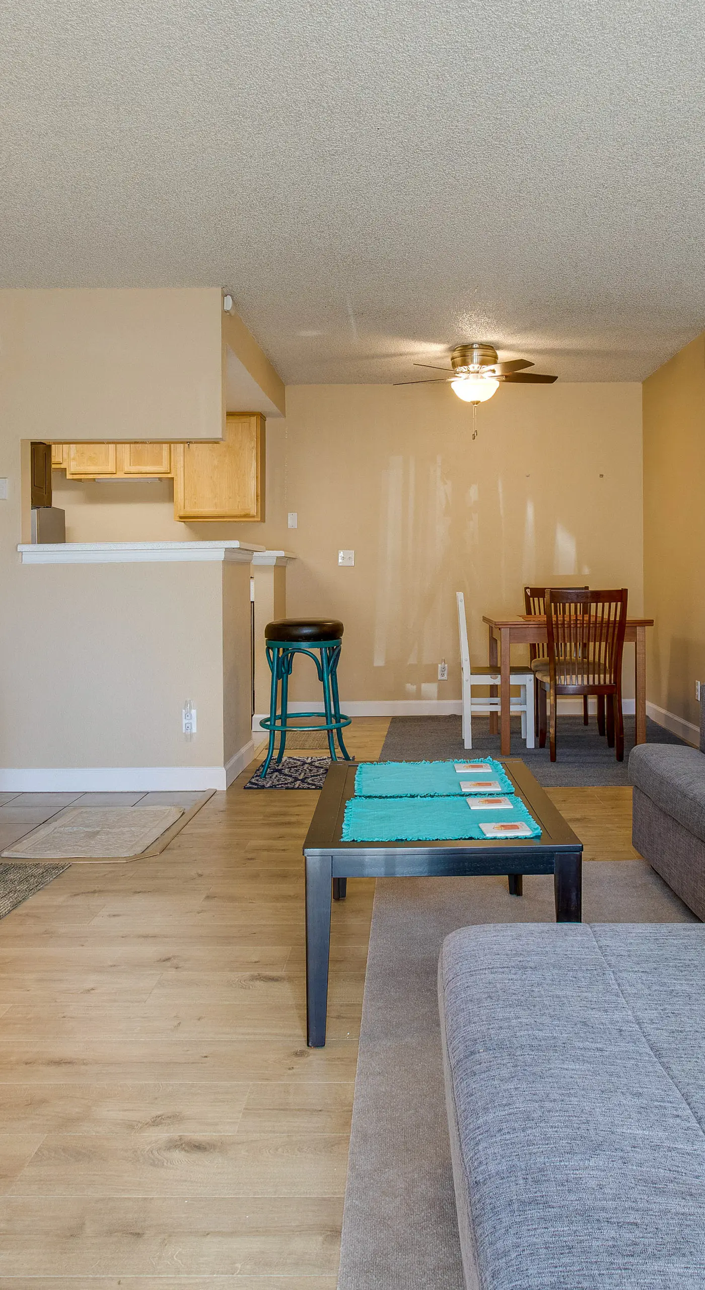 1 Mi to Light Rail: Englewood Condo w/ Pool Access