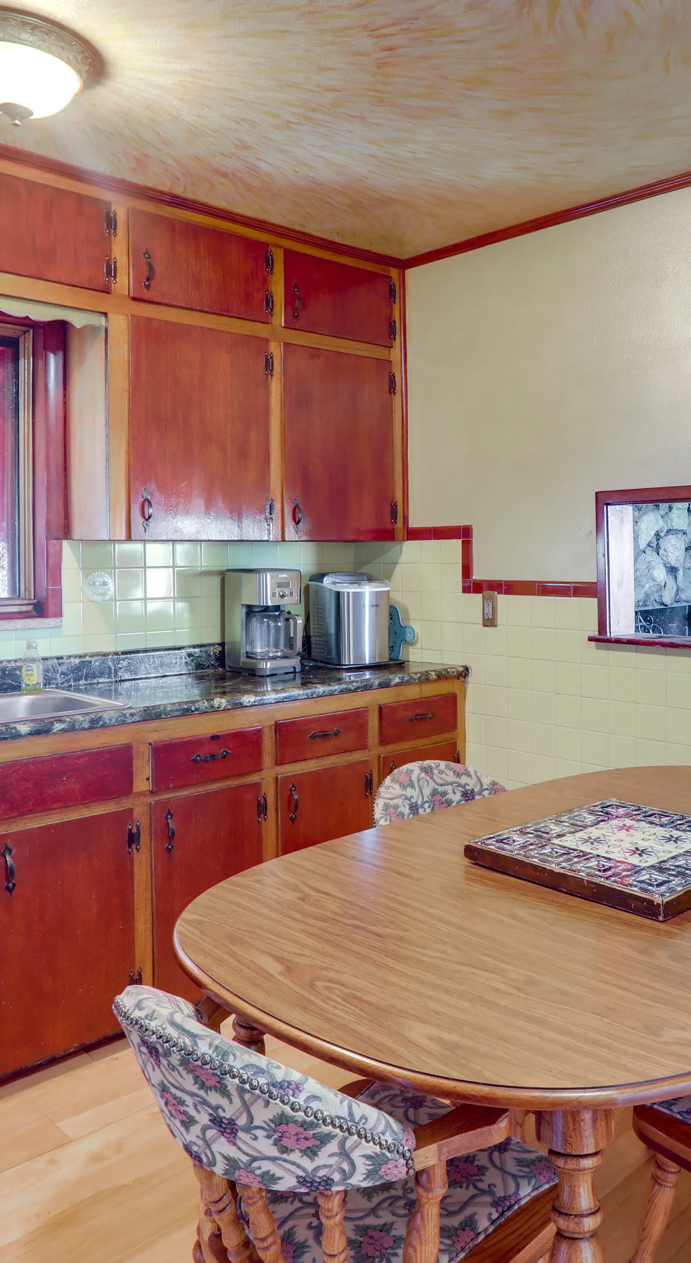 5 Mi to Dtwn Denver: Pet-Friendly Home w/ Patio